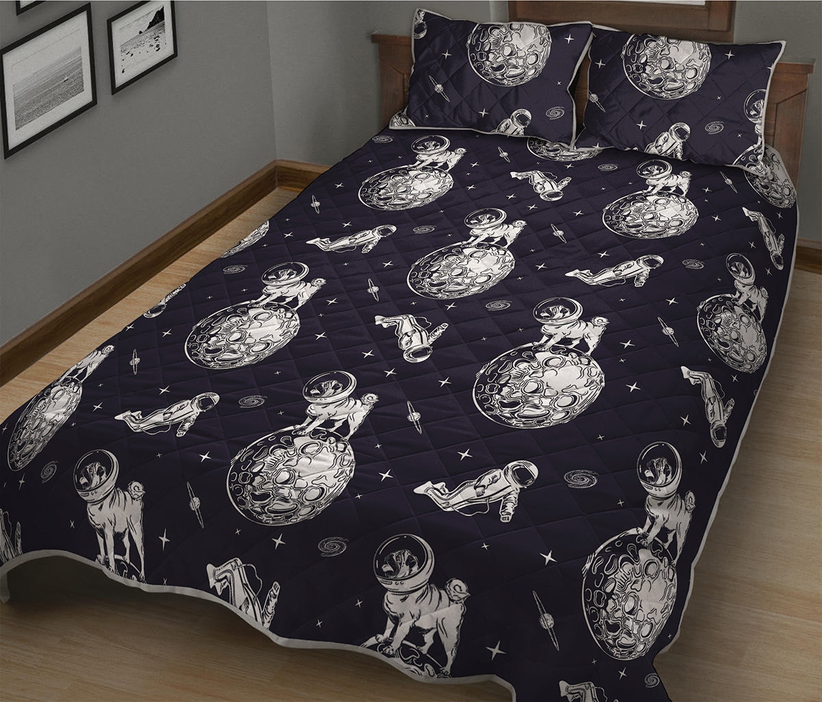 Astronaut Pug In Space Pattern Print Quilt Bed Set