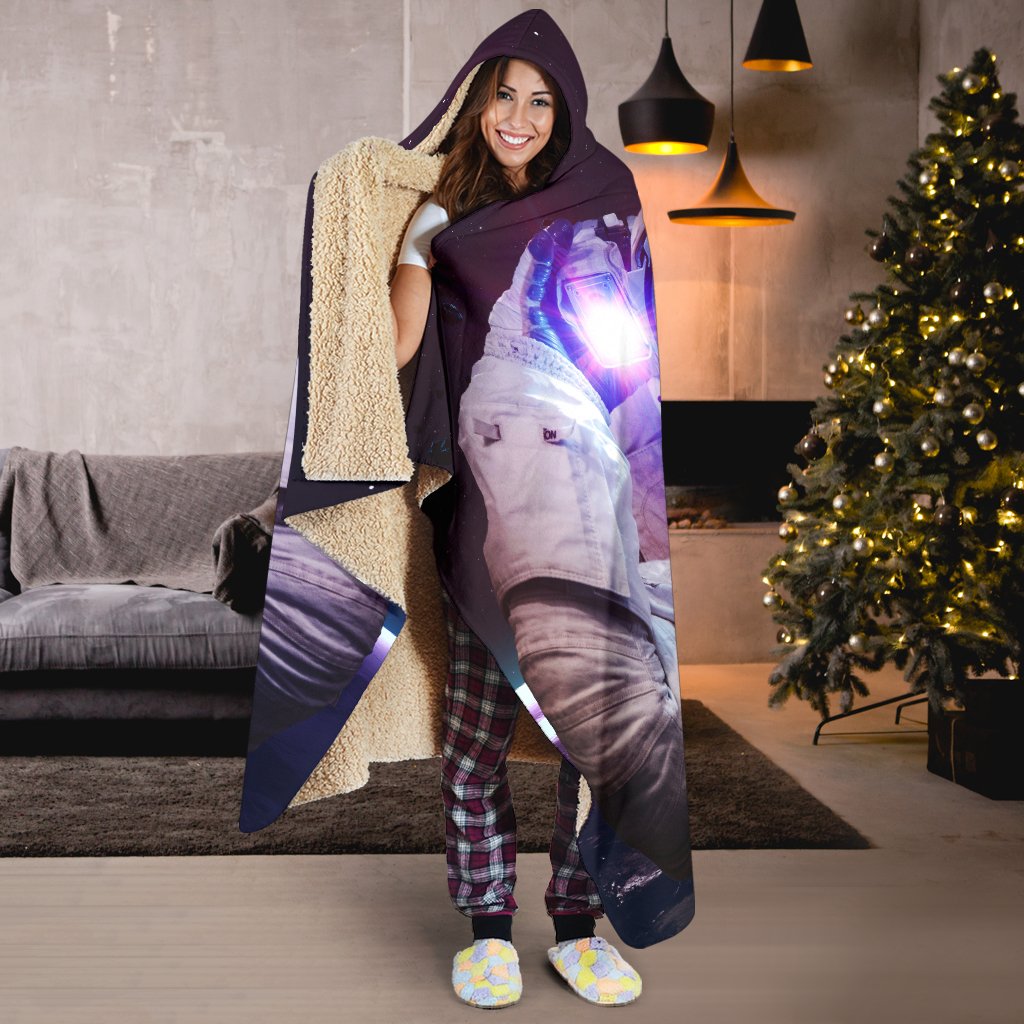 Astronaut Space Cat Print Hooded Blanket GearFrost