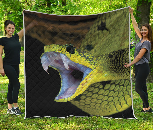 Atheris Nitschei Snake Print Quilt