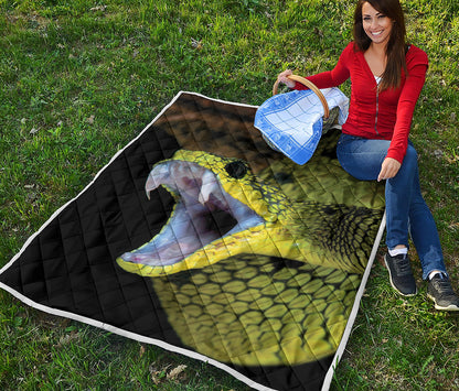 Atheris Nitschei Snake Print Quilt
