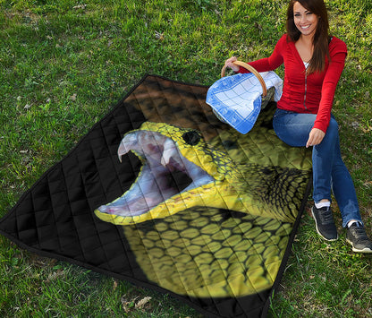 Atheris Nitschei Snake Print Quilt
