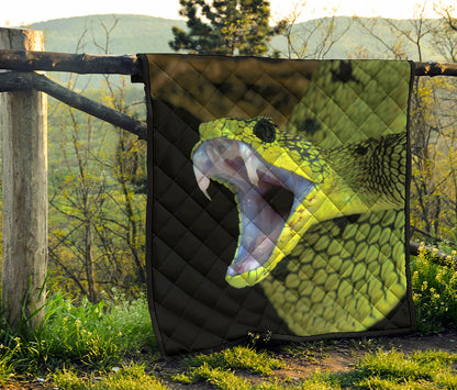 Atheris Nitschei Snake Print Quilt