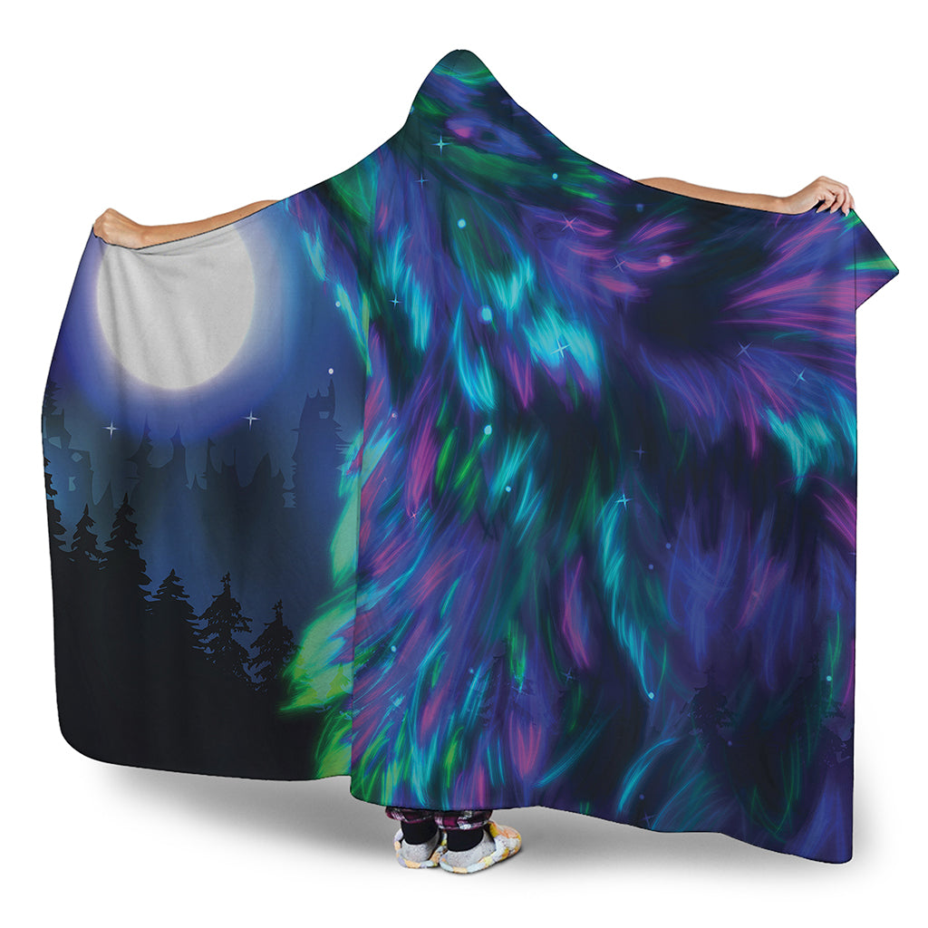 Aurora Howling Wolf Spirit Print Hooded Blanket