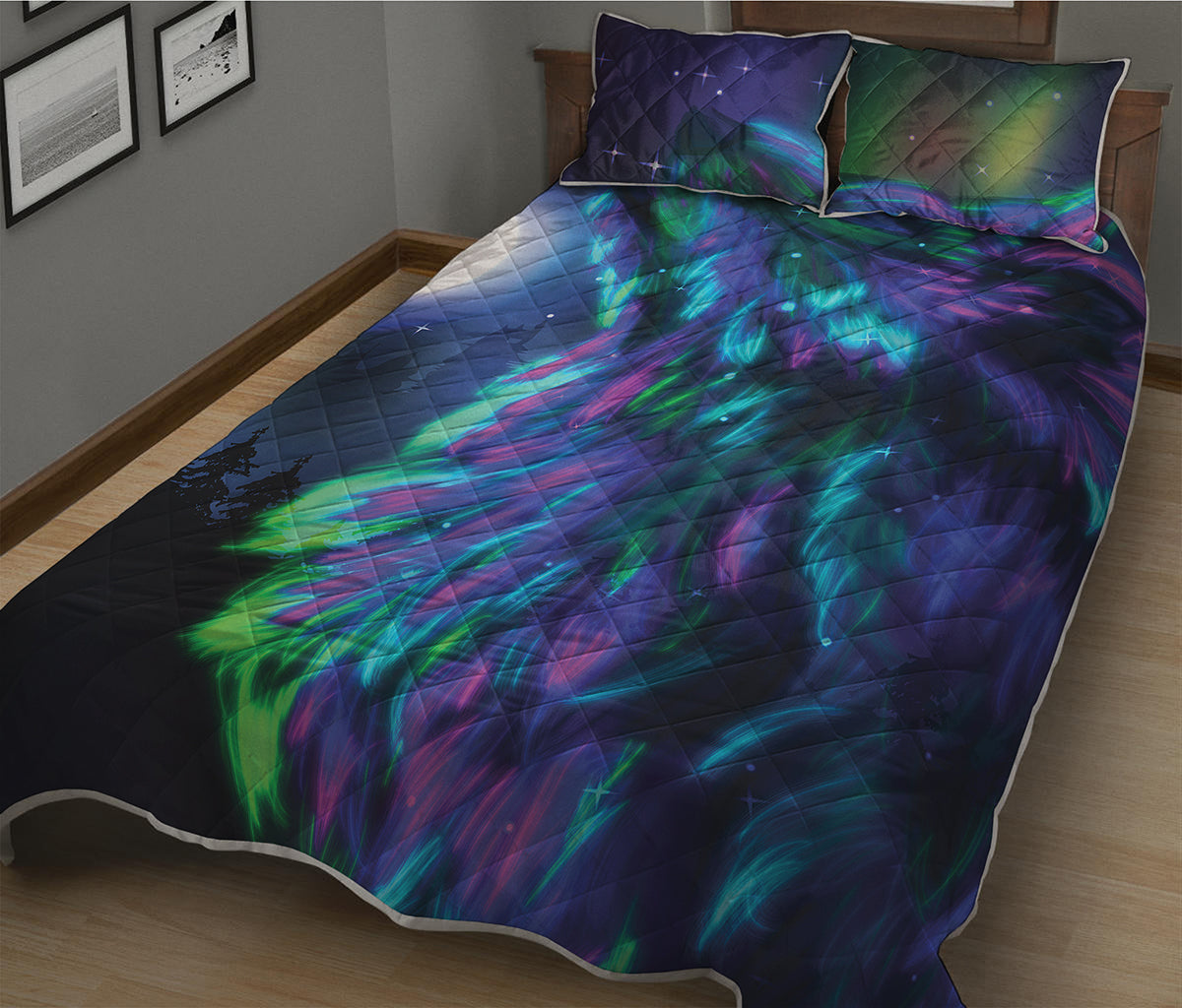 Aurora Howling Wolf Spirit Print Quilt Bed Set