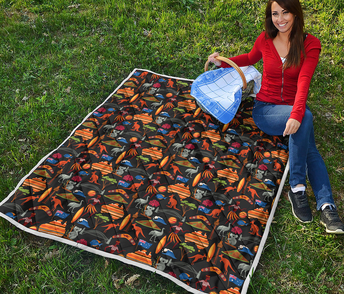 Australia Symbols Pattern Print Quilt
