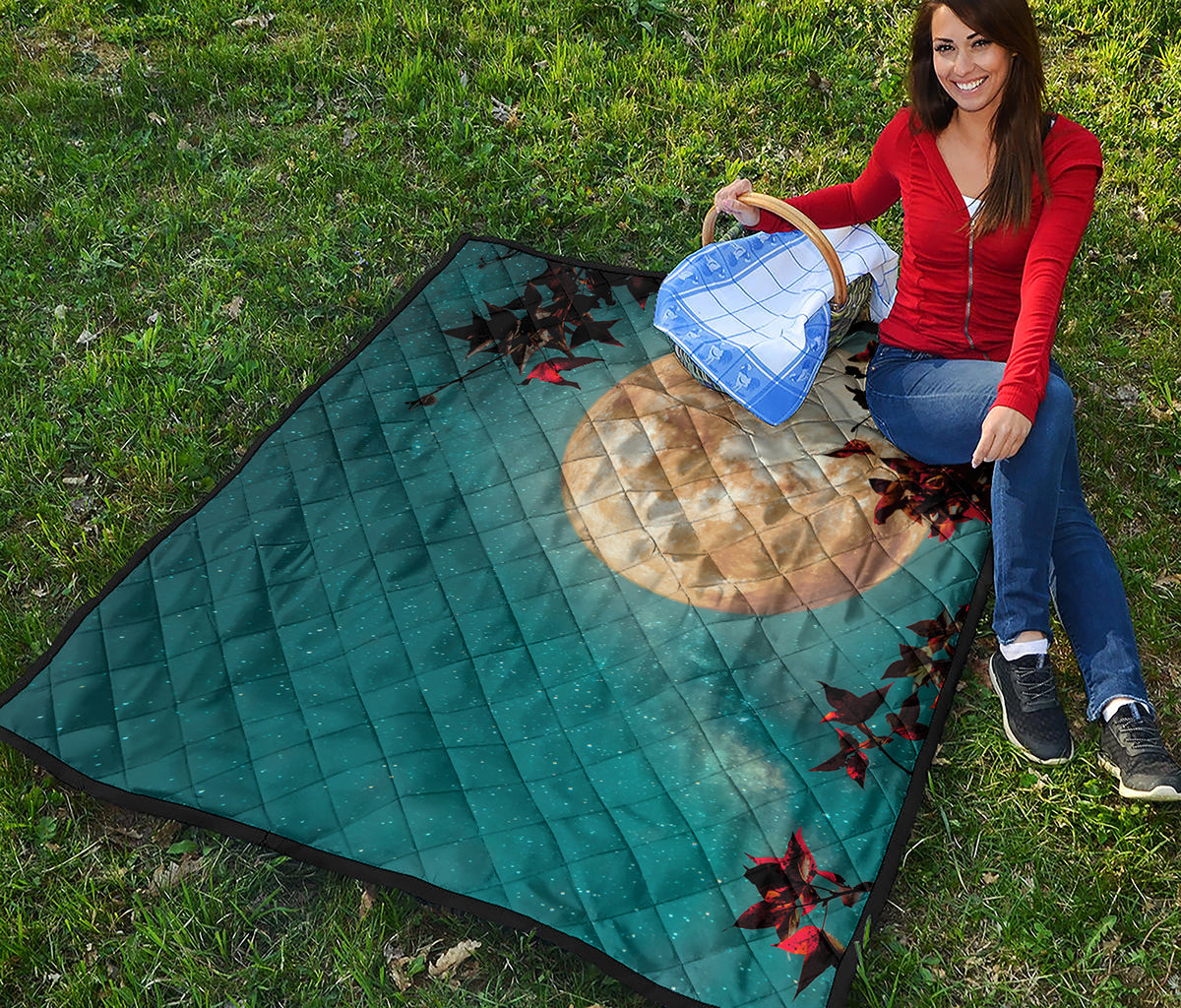 Autumn Full Moon Print Quilt