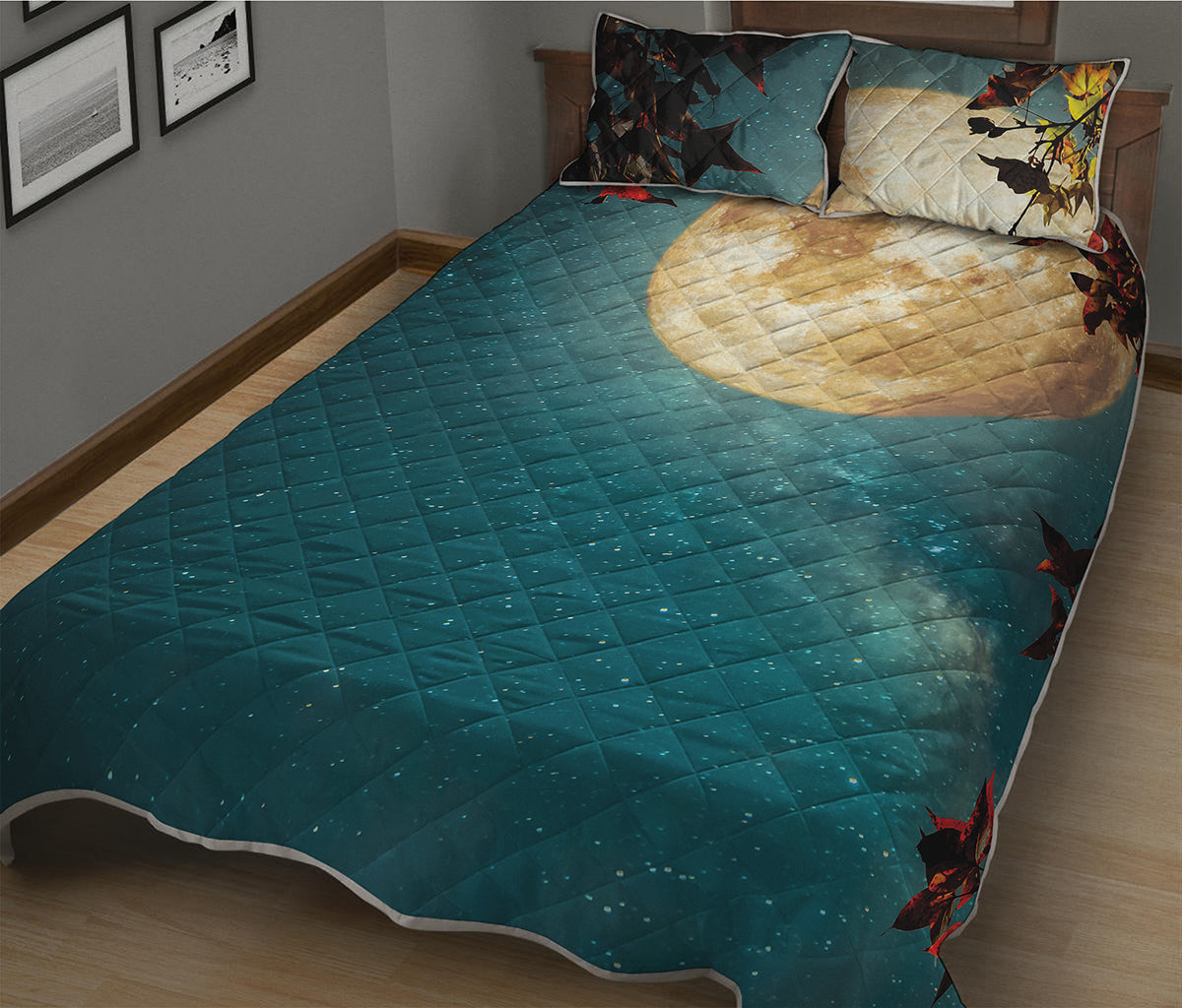 Autumn Full Moon Print Quilt Bed Set