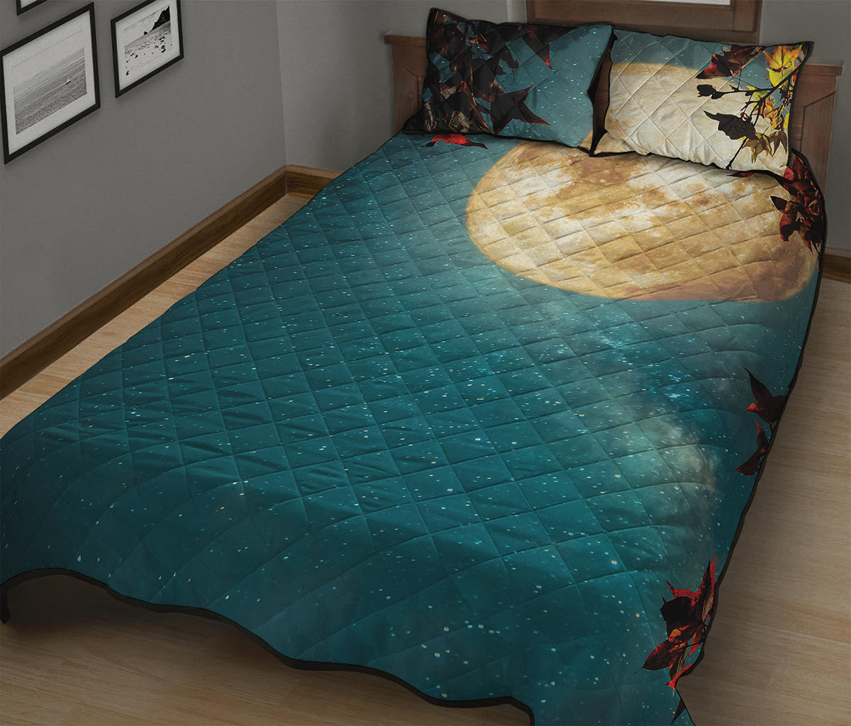 Autumn Full Moon Print Quilt Bed Set