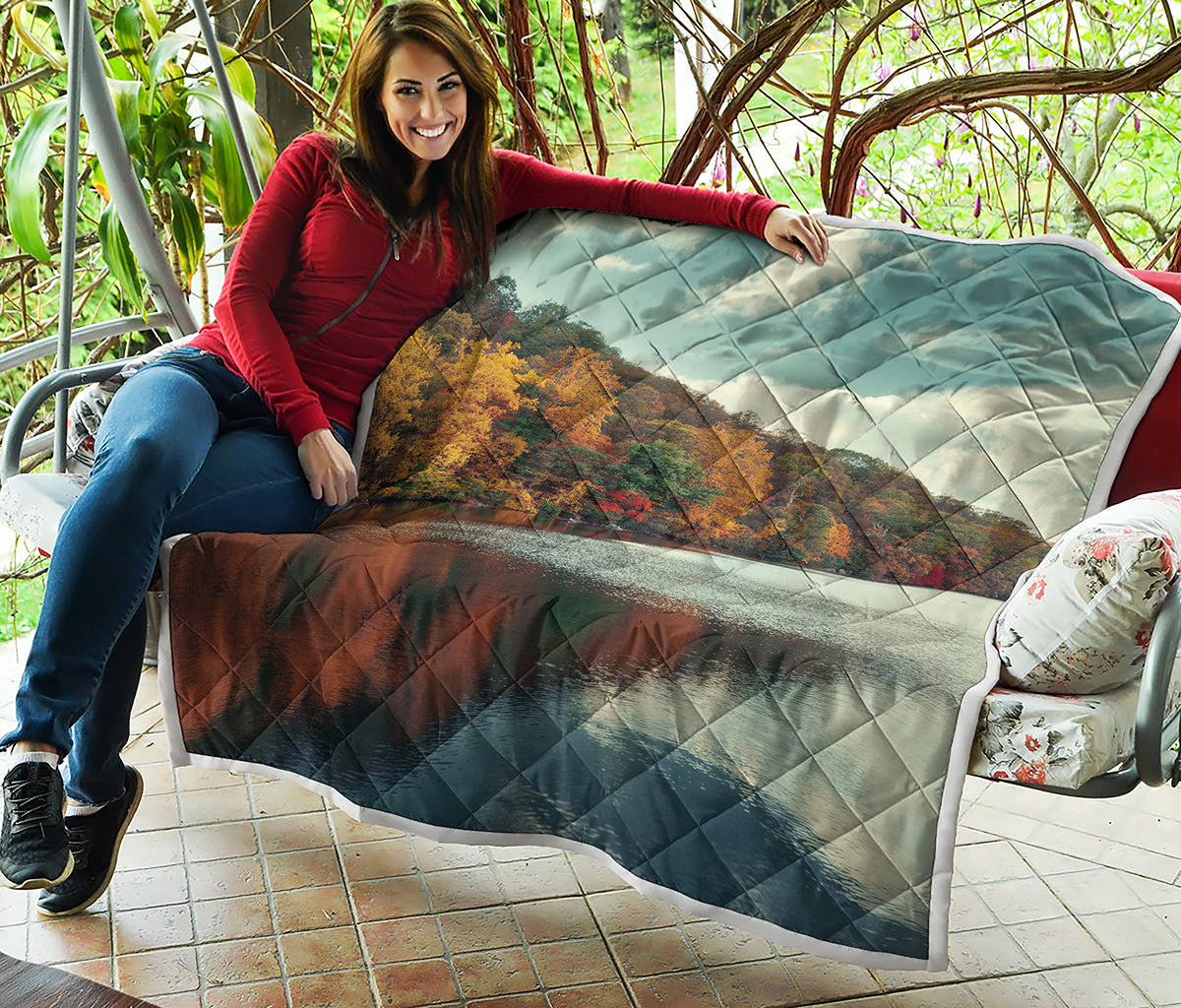 Autumn Lake Print Quilt