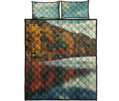 Autumn Lake Print Quilt Bed Set