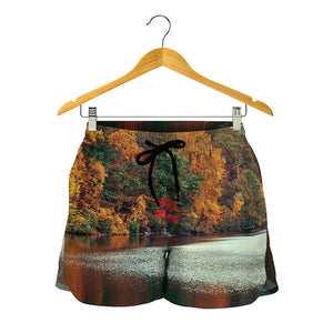 Autumn Lake Print Women's Shorts