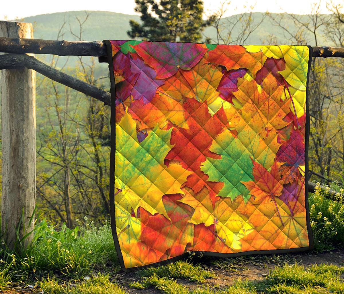 Autumn Maple Leaves Print Quilt