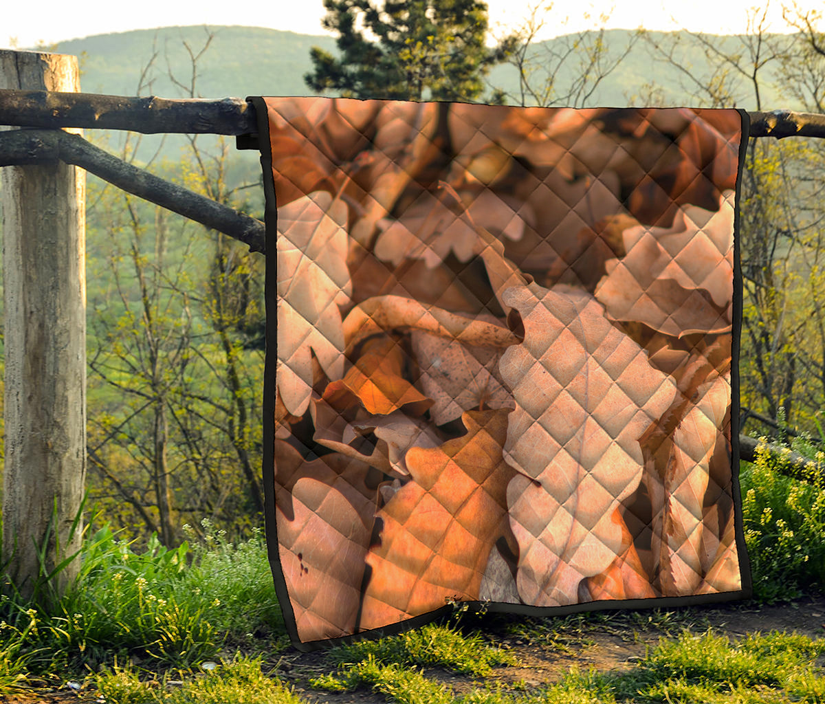 Autumn Oak leaf Print Quilt