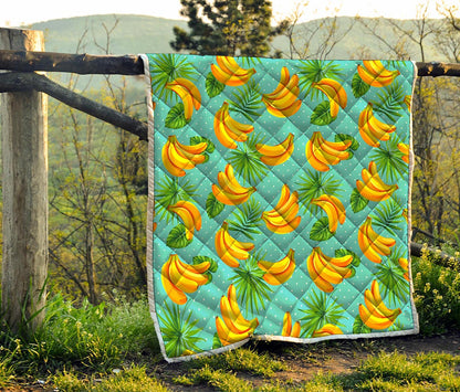 Banana Palm Leaf Pattern Print Quilt