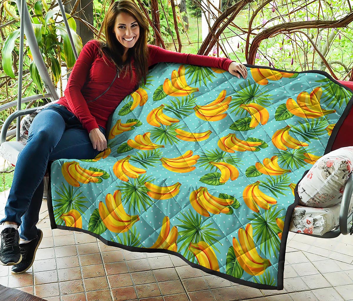 Banana Palm Leaf Pattern Print Quilt