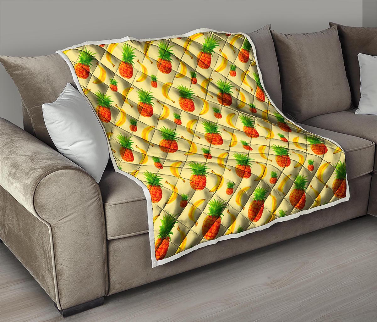 Banana Pineapple Pattern Print Quilt