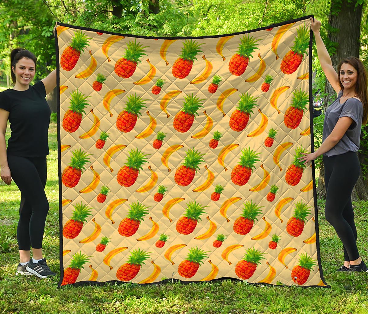 Banana Pineapple Pattern Print Quilt