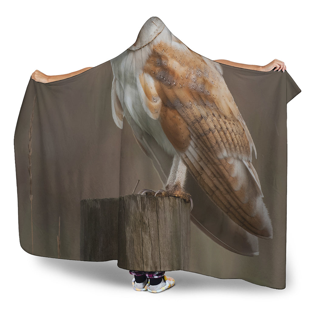 Barn Owl Print Hooded Blanket