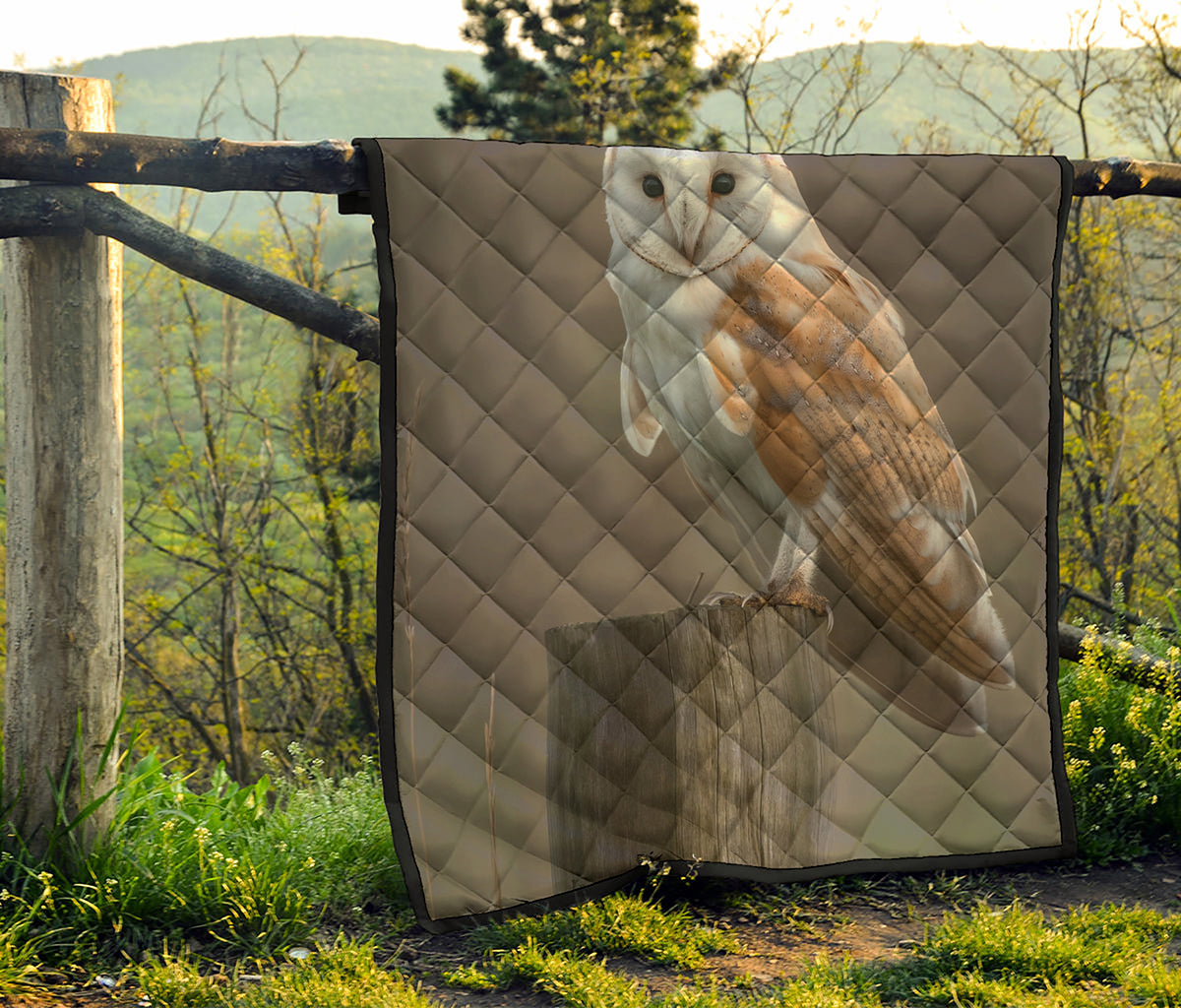 Barn Owl Print Quilt