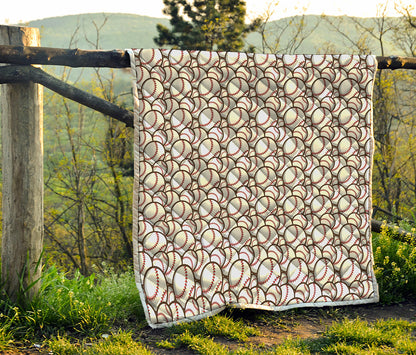 Baseballs Pattern Print Quilt