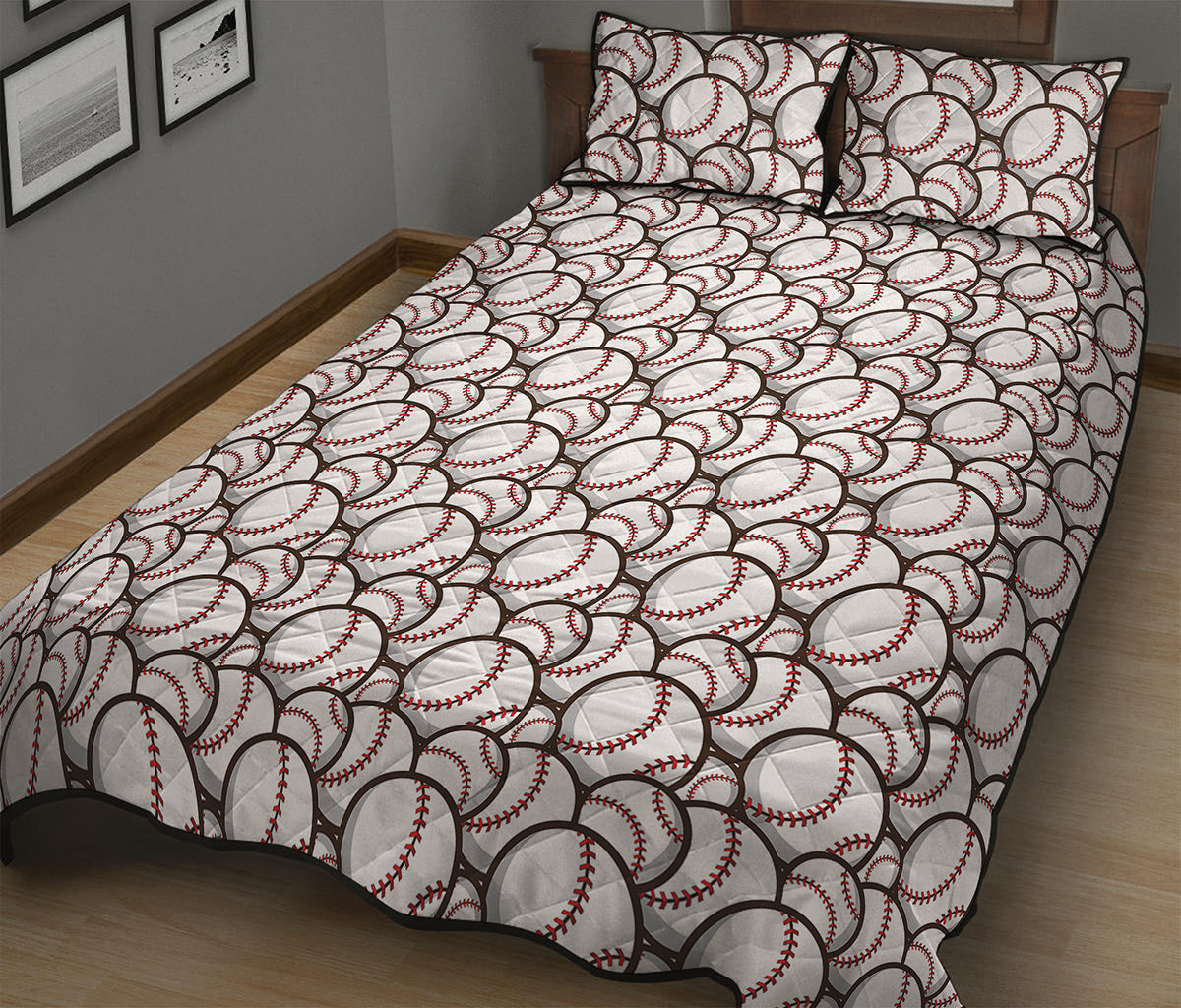 Baseballs Pattern Print Quilt Bed Set