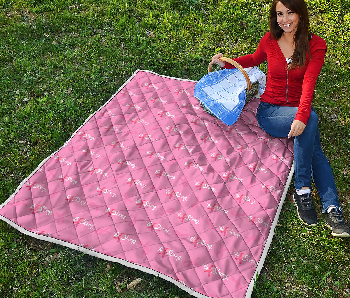 Be Strong Breast Cancer Pattern Print Quilt