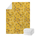Bee Drawing Pattern Print Blanket
