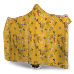 Bee Drawing Pattern Print Hooded Blanket