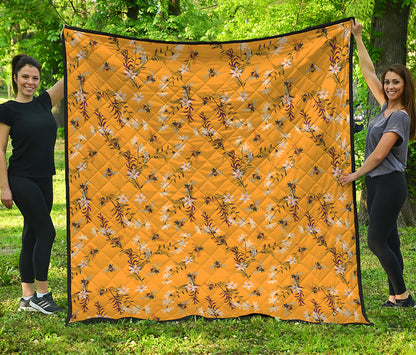 Bee Drawing Pattern Print Quilt