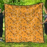 Bee Drawing Pattern Print Quilt