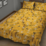 Bee Drawing Pattern Print Quilt Bed Set