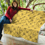 Bee Honeycomb Pattern Print Quilt