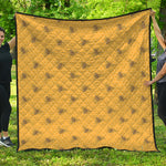 Bee Honeycomb Pattern Print Quilt