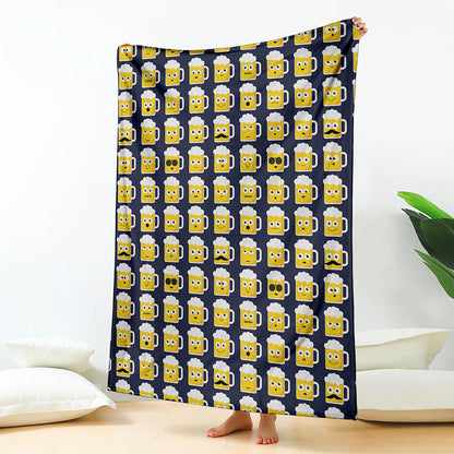 Beer Emoji Pattern Print Blanket