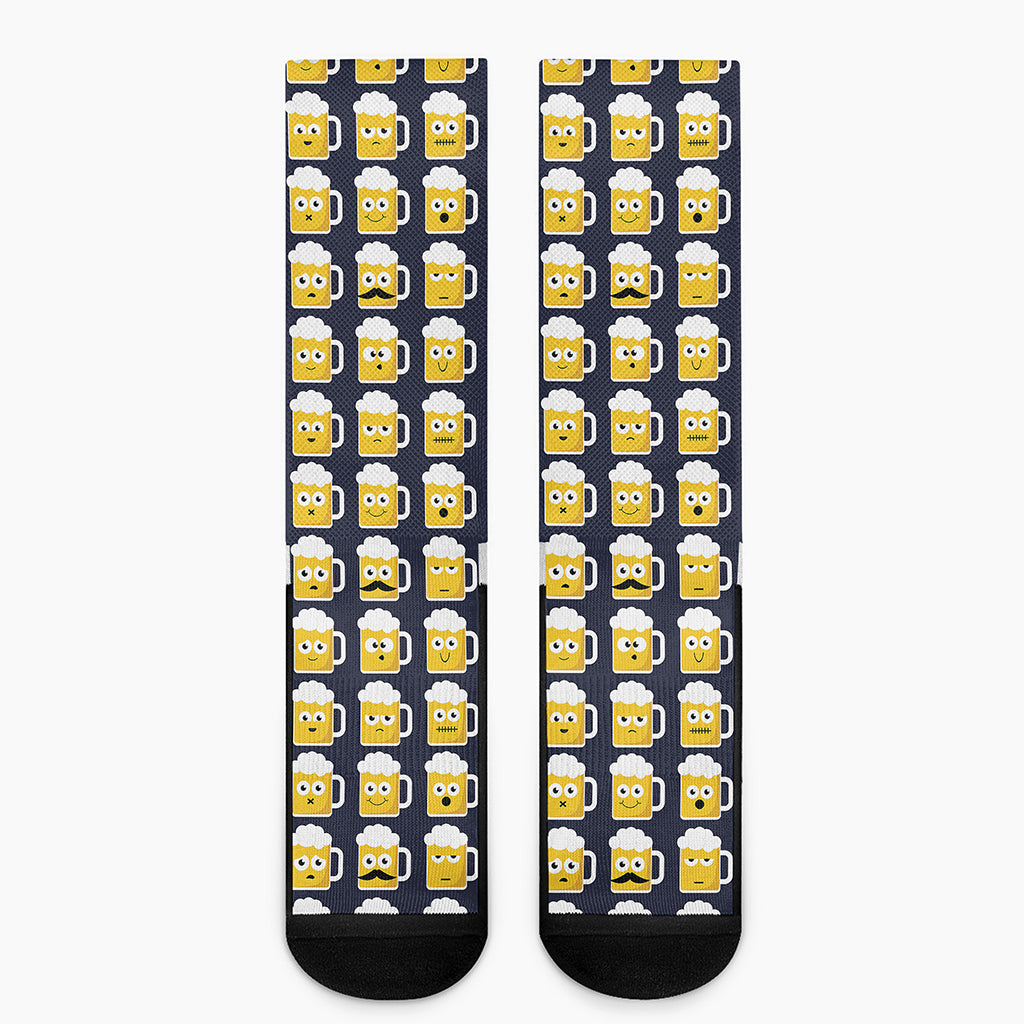 Beer Emoji Pattern Print Crew Socks