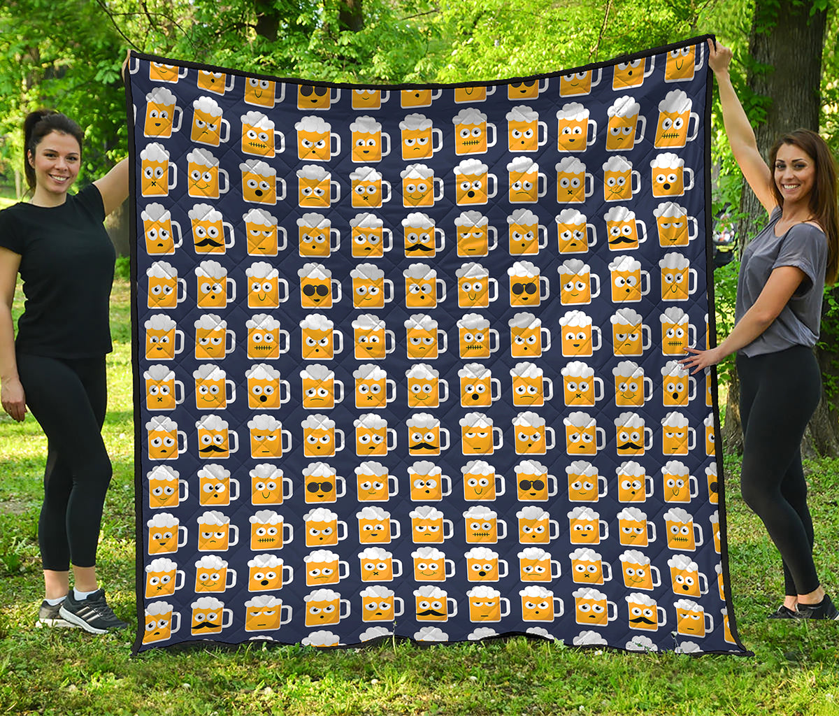 Beer Emoji Pattern Print Quilt