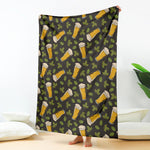 Beer Hop Cone And Leaf Pattern Print Blanket