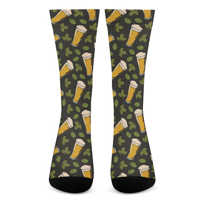 Beer Hop Cone And Leaf Pattern Print Crew Socks