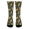 Beer Hop Cone And Leaf Pattern Print Crew Socks