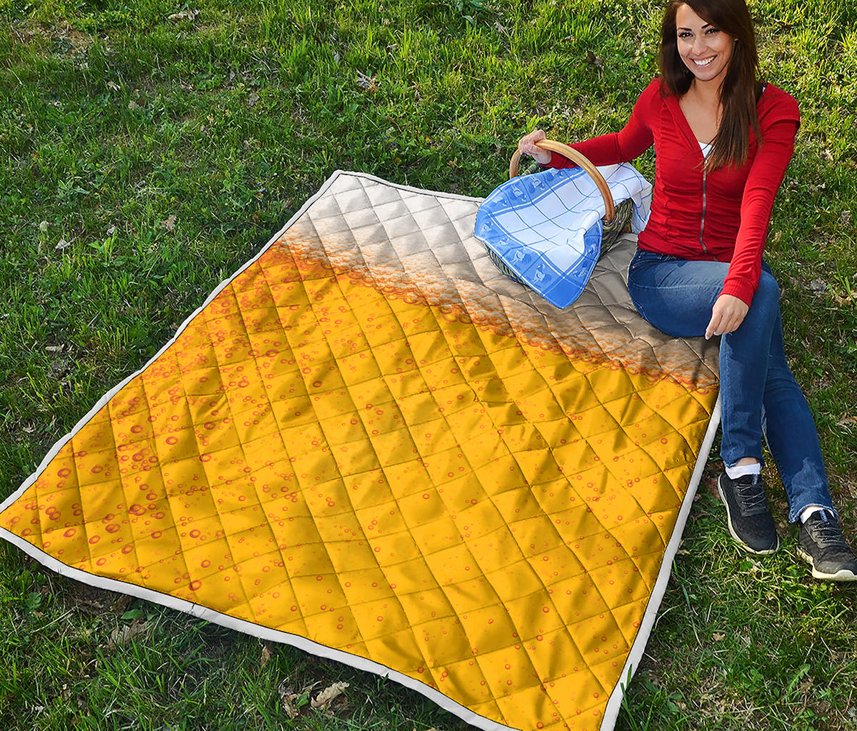 Beer With Foam Print Quilt