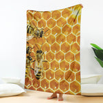 Bees And Honeycomb Print Blanket