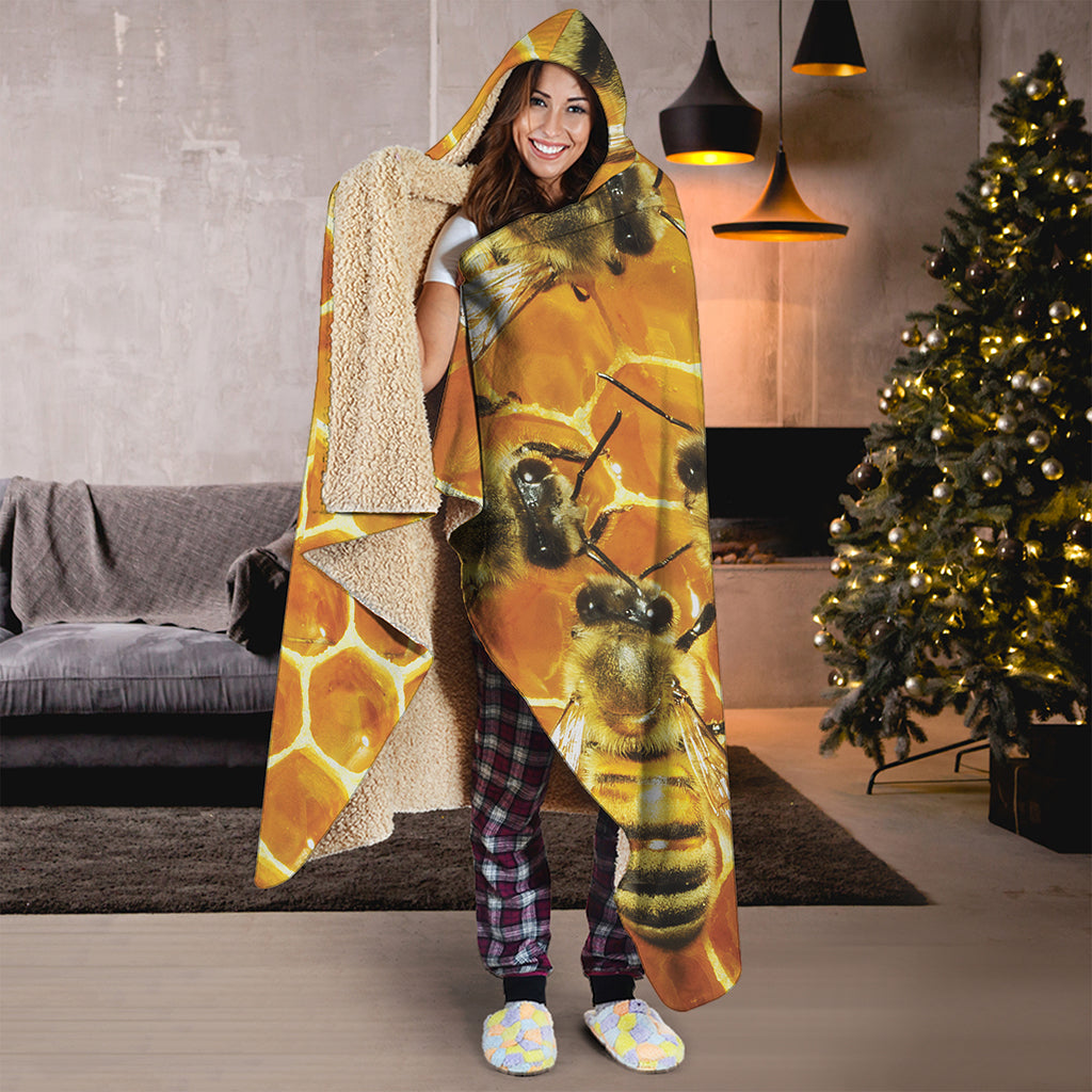 Bees And Honeycomb Print Hooded Blanket