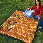 Bees And Honeycomb Print Quilt