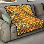 Bees And Honeycomb Print Quilt