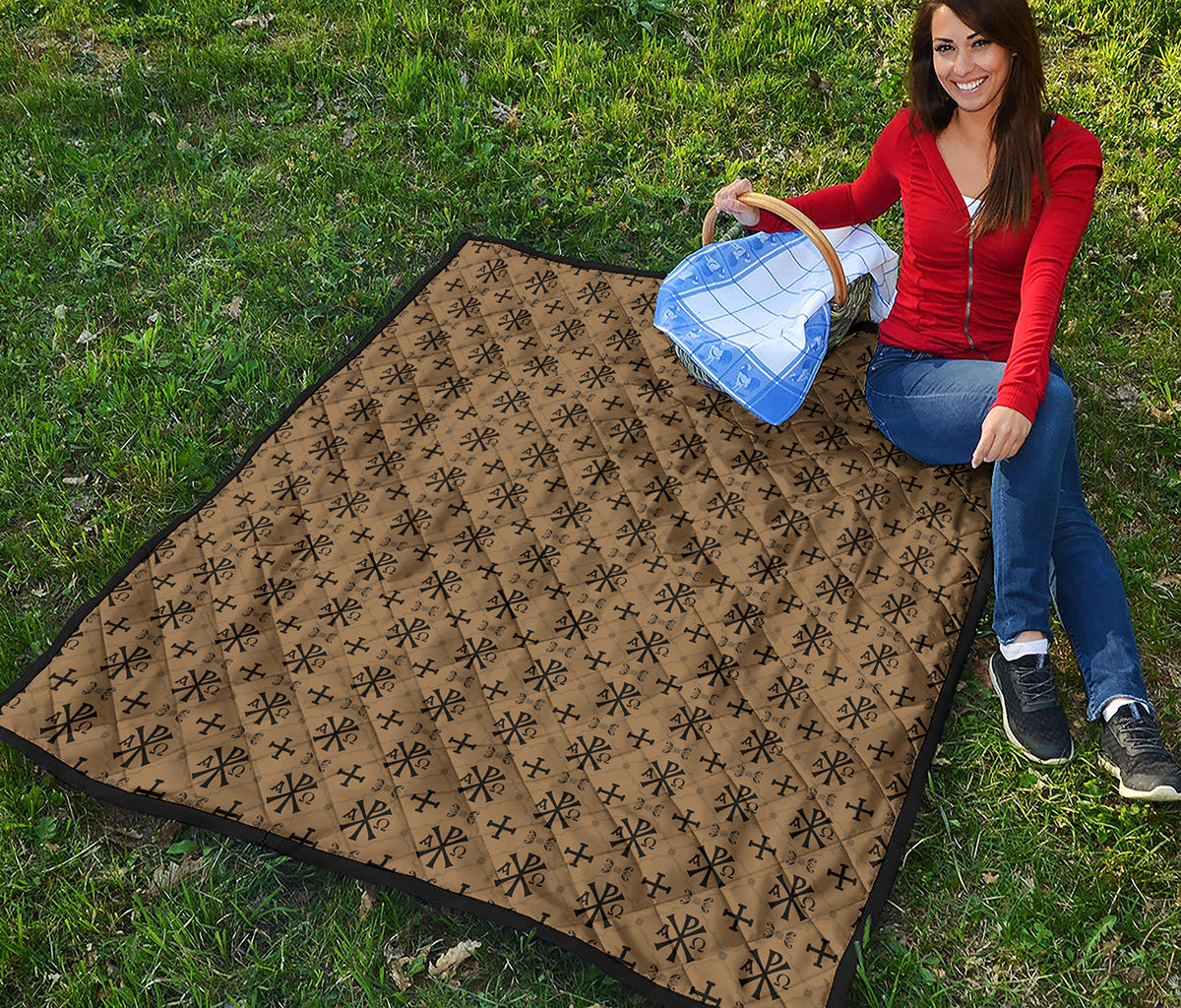 Beige And Black Orthodox Pattern Print Quilt