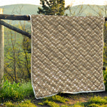 Beige And White Knitted Pattern Print Quilt