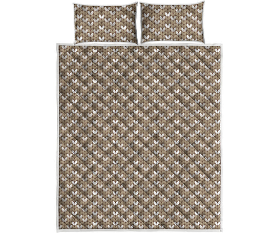 Beige And White Knitted Pattern Print Quilt Bed Set