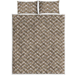 Beige And White Knitted Pattern Print Quilt Bed Set