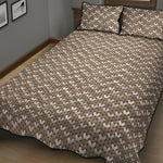 Beige And White Knitted Pattern Print Quilt Bed Set