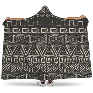Beige Aztec Pattern Print Hooded Blanket
